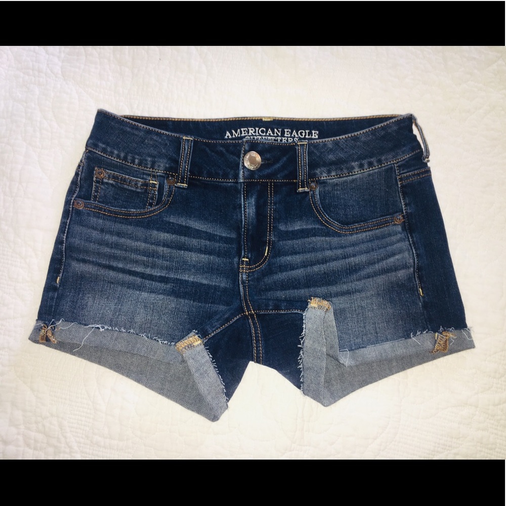 American Eagle 360 super stretch shorts